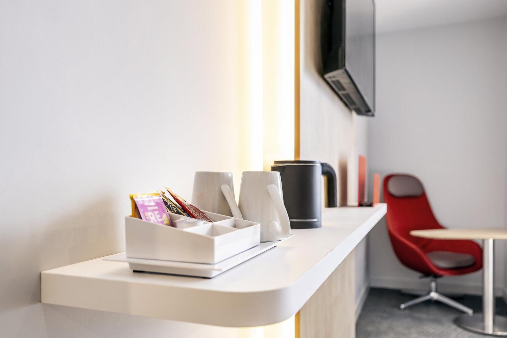 Holiday Inn Express Paris - Poissy By Ihg エクステリア 写真