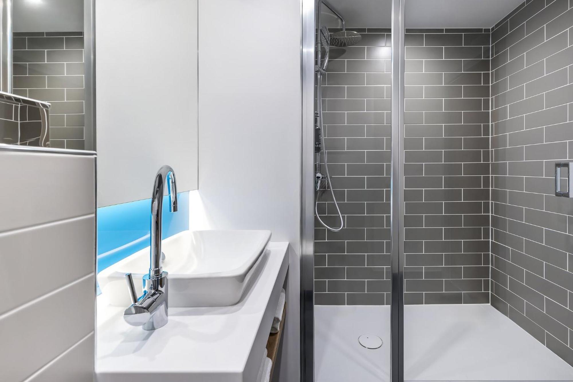 Holiday Inn Express Paris - Poissy By Ihg エクステリア 写真
