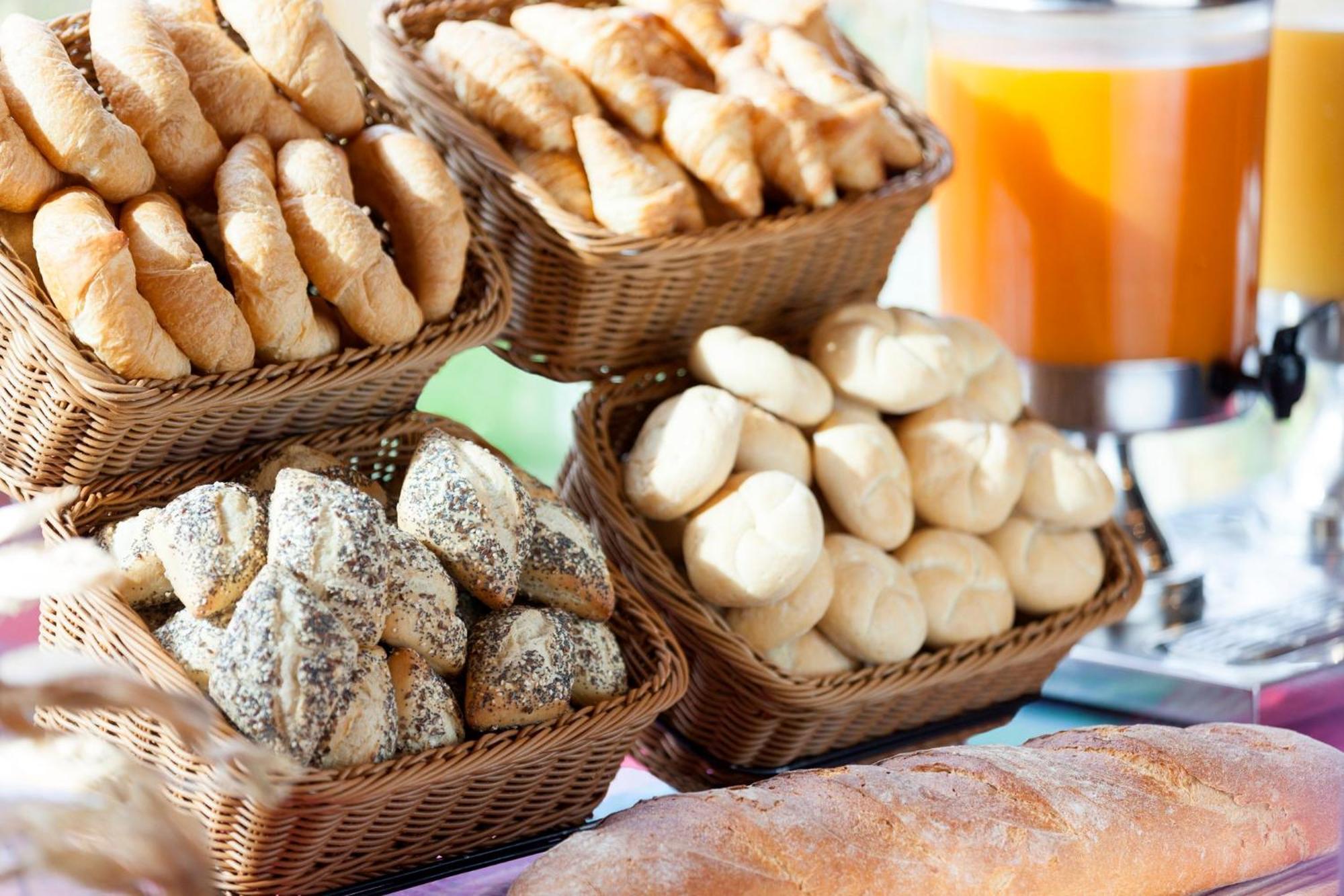 Holiday Inn Express Paris - Poissy By Ihg エクステリア 写真